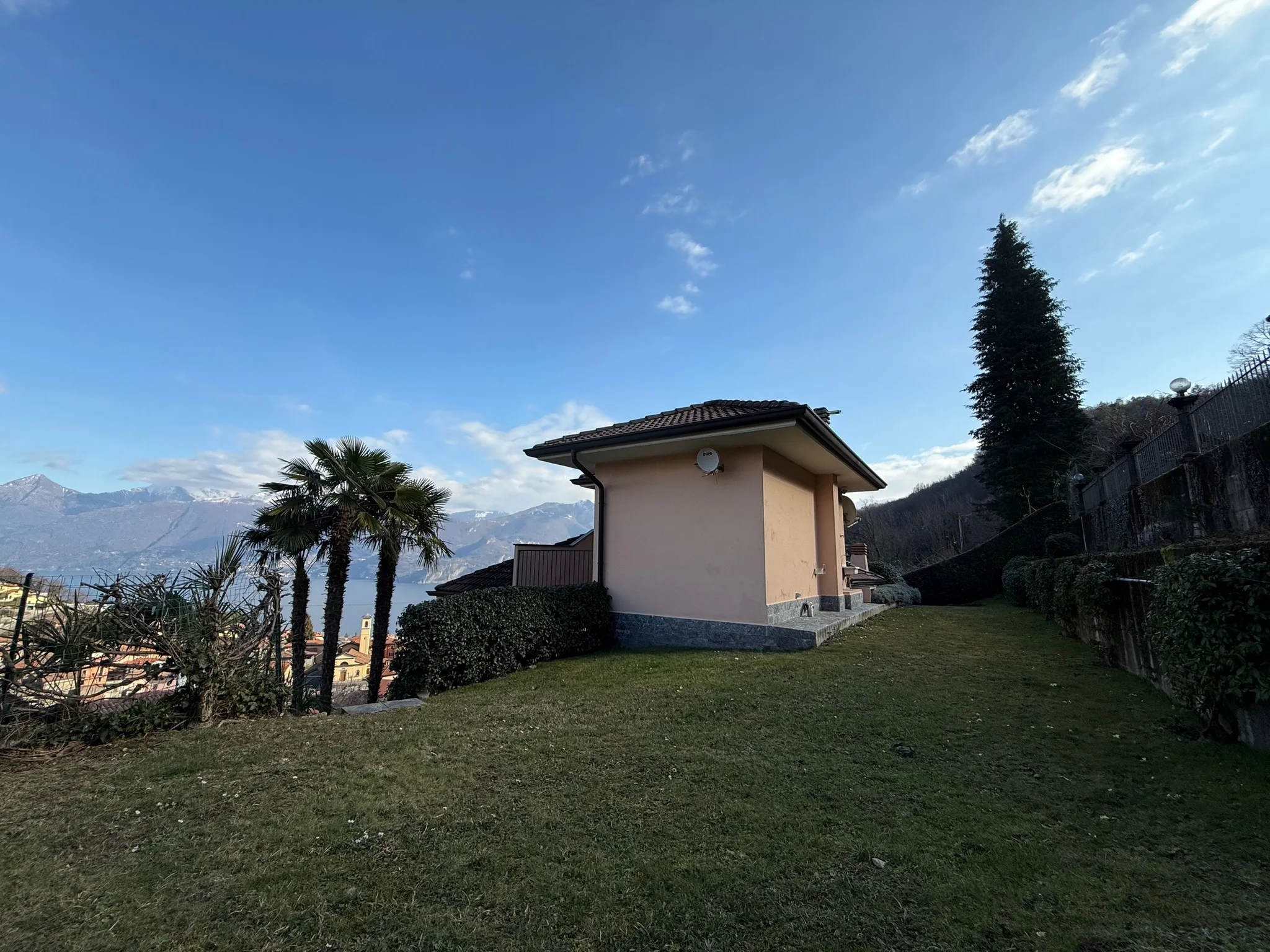 Villa exterior – Grazia di Croce