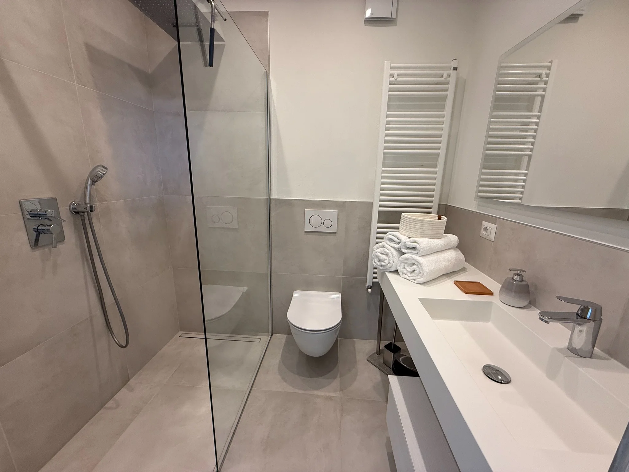 Bagno piano superiore – Grazia di Croce