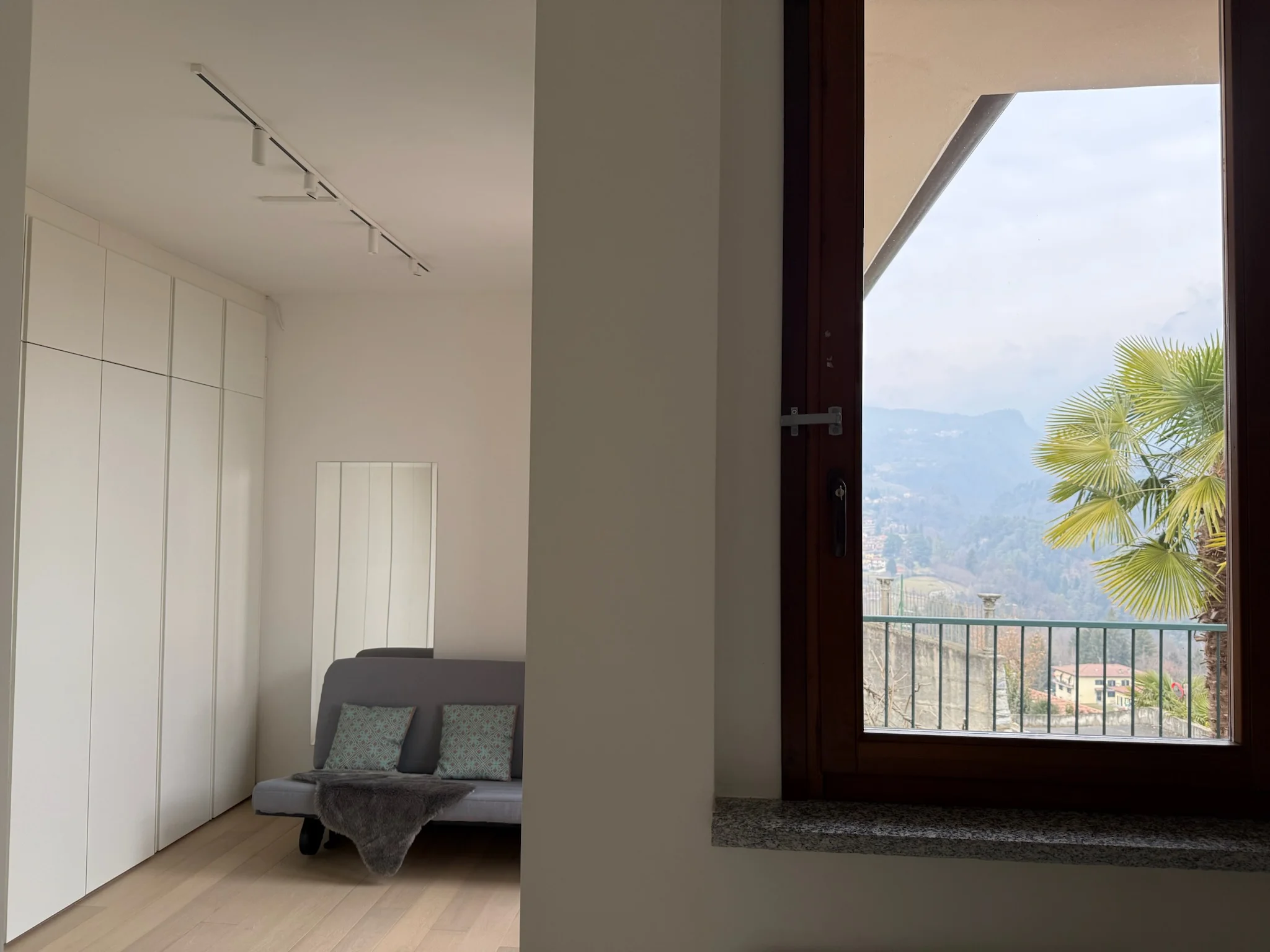 Seconda camera – Grazia di Croce